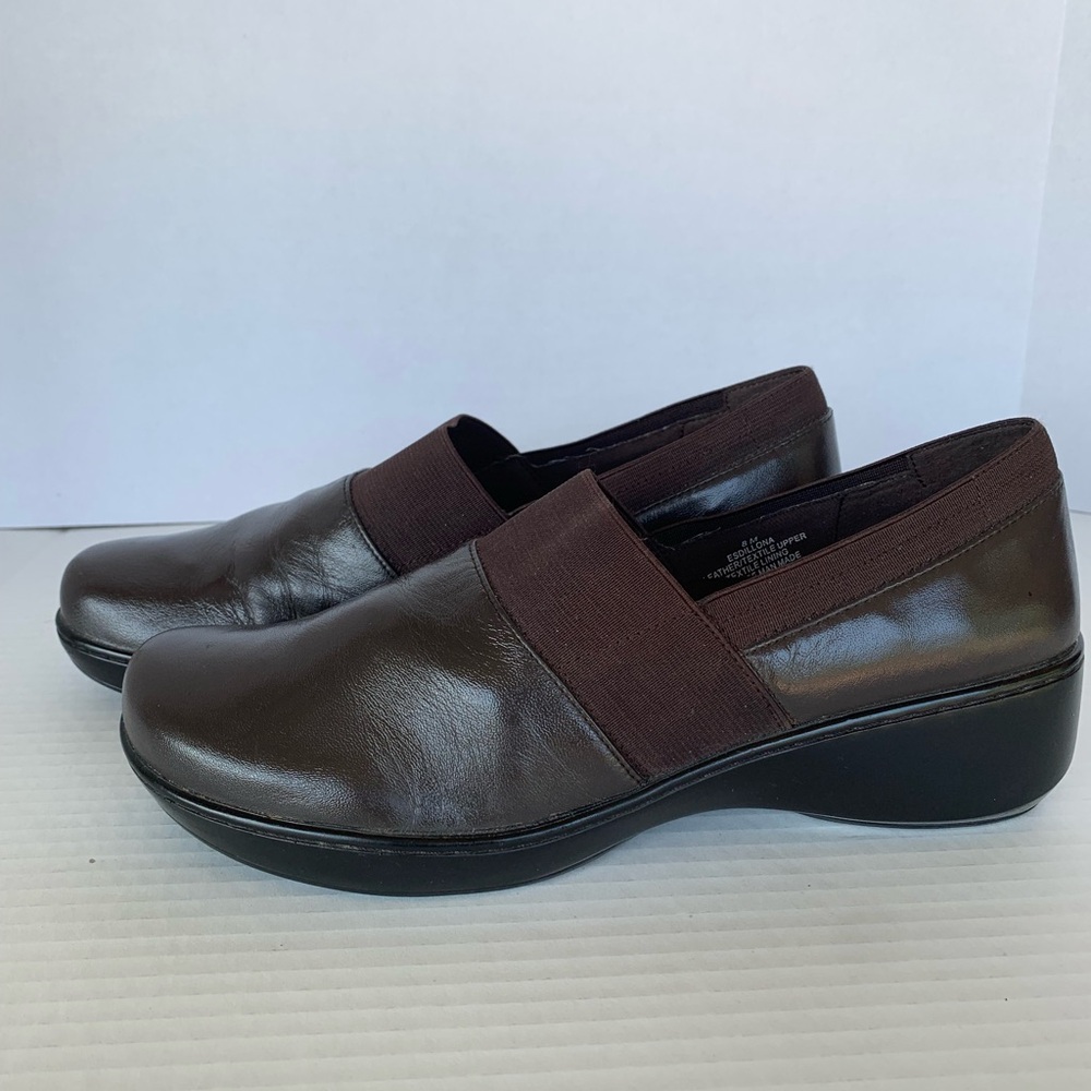Easy Spirit Esdillona Brown Leather Slip-On Clogs Size 8M